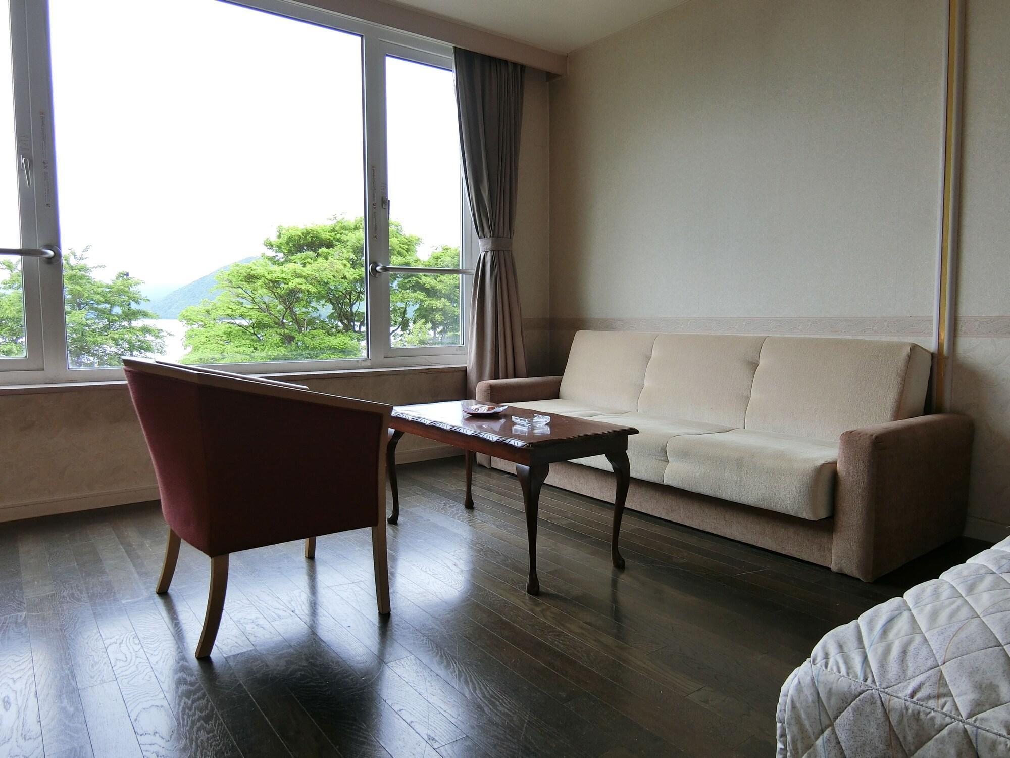 Toyako Manseikaku Hotel Lakeside Terrace Kültér fotó