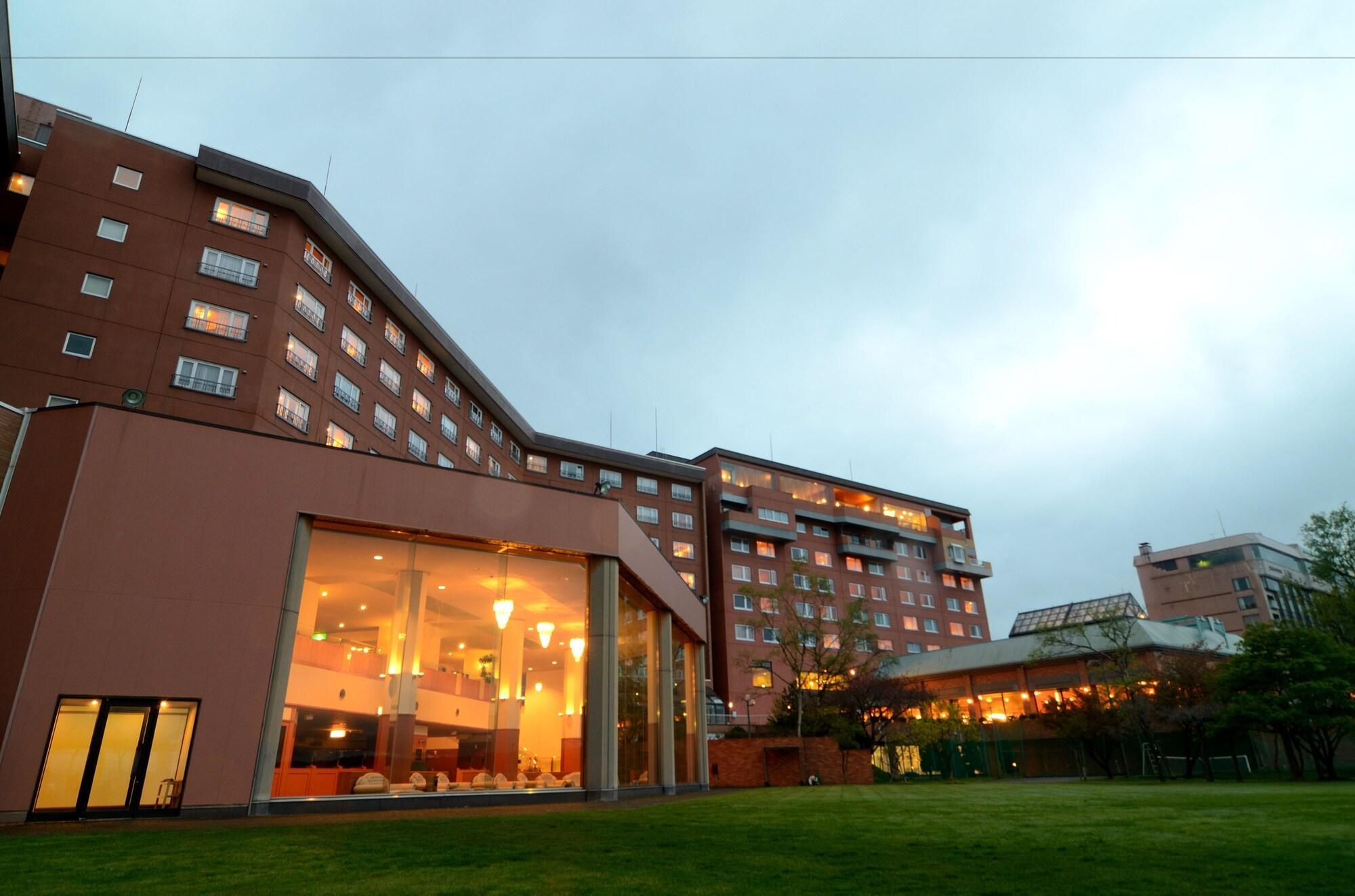 Toyako Manseikaku Hotel Lakeside Terrace Kültér fotó